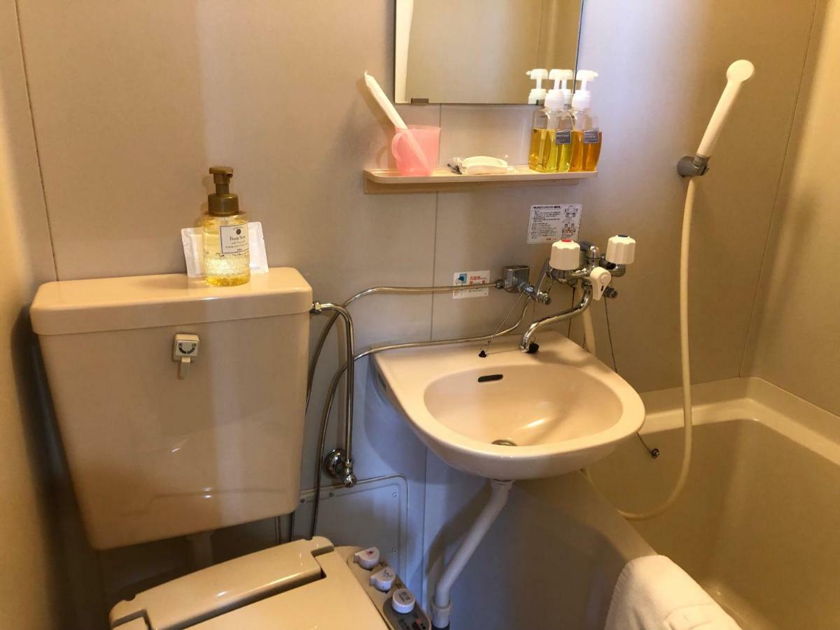 Hotel New White House Rumoi Екстер'єр фото